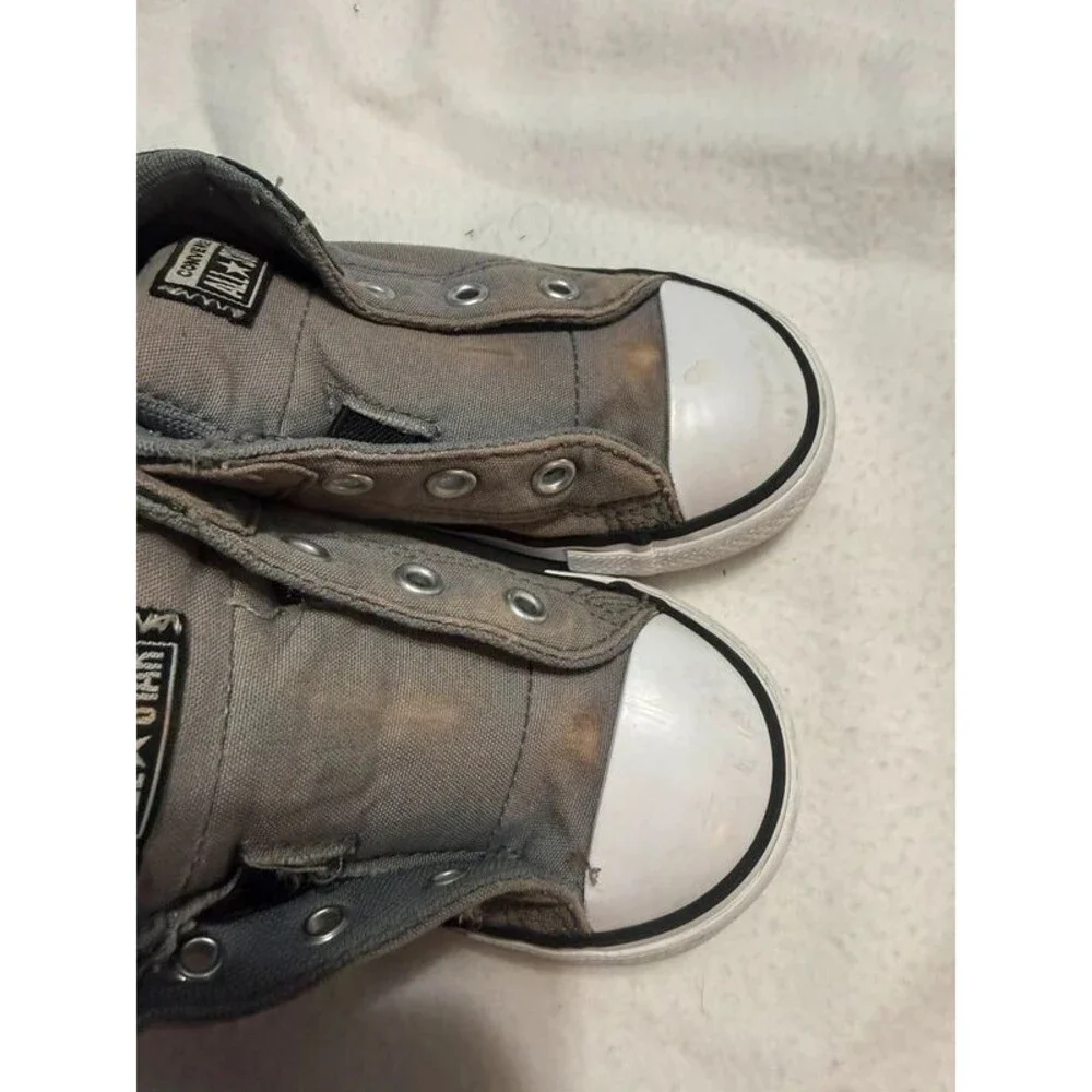 Male infant Converse sneakers size 8